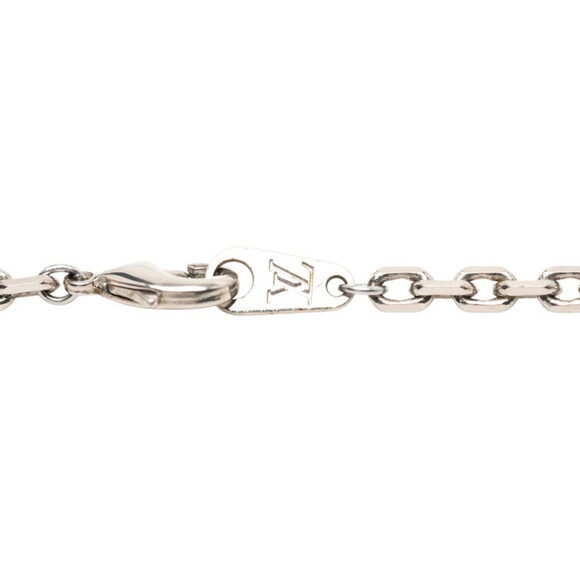 LOUIS VUITTON White Necklace